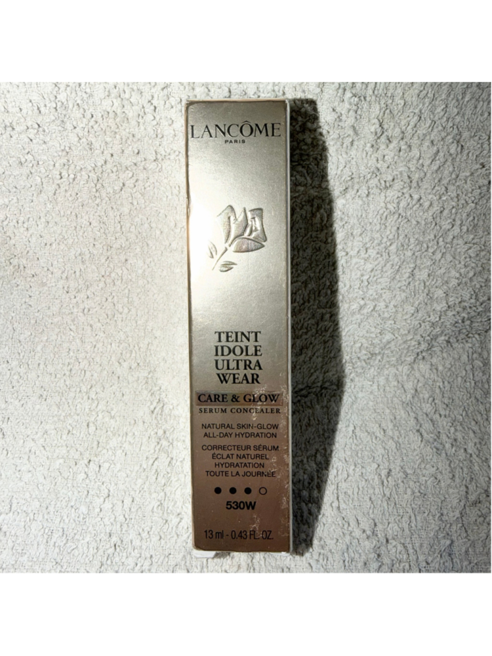NIP Lancome Teint Idole Ultra Wear Care & Glow Serum Concealer 0.43 FL Oz 530W